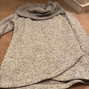 Long neck roll over sweatshirt